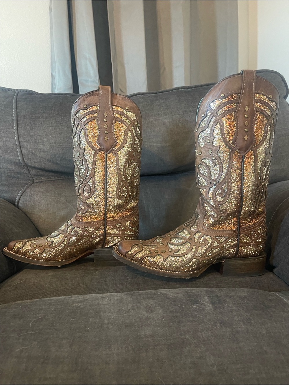 Corral Women's Brown Glitter Inlay Western Heeled Boots
